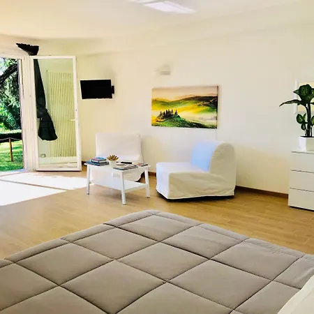 Bed and Breakfast I Colli Καζαλέκιο ντι Ρένο